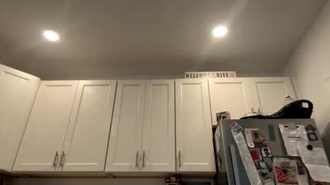 Snapshot of smokeymt420 chatting on 09-19-25, 04:18 smokeymt420 online show from 09-19-25, 04:18