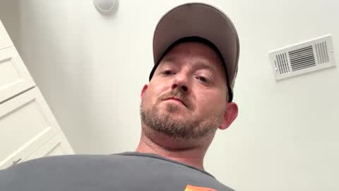 Snapshot of smokeymt420 chatting on 09-20-25, 08:21 smokeymt420 online show from 09-20-25, 08:21