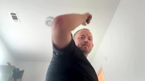 Snapshot of smokeymt420 chatting on 10-07-25, 08:06 smokeymt420 online show from 10-07-25, 08:06