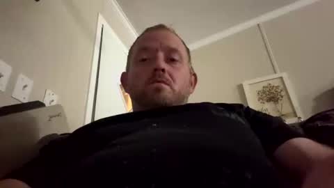 Snapshot of smokeymt420 chatting on 11-01-25, 04:03 smokeymt420 online show from 11-01-25, 04:03