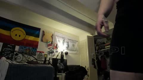 Snapshot of smokihippi chatting on 02-10-25, 11:13 Big Dawg online show from 02-10-25, 11:13