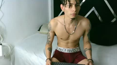 Daniel Aston online show from 01-10-25, 06:31