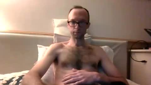 Snapshot of smoothcanuck69 chatting on 05-02-26, 09:25 Smoothcock online show from 05-02-26, 09:25
