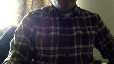 Snapshot of smoothstrik3r chatting on 12-13-24, 04:49 smoothstrik3r online show from 12-13-24, 04:49
