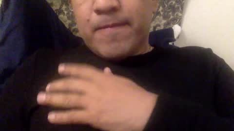 Snapshot of smoothstrik3r chatting on 12-21-24, 02:37 smoothstrik3r online show from 12-21-24, 02:37