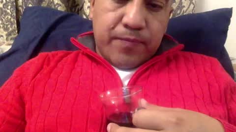 Snapshot of smoothstrik3r chatting on 12-26-24, 01:18 smoothstrik3r online show from 12-26-24, 01:18