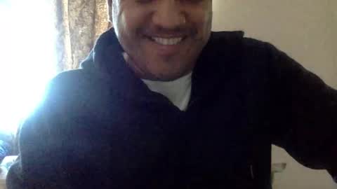 Snapshot of smoothstrik3r chatting on 12-29-24, 05:54 smoothstrik3r online show from 12-29-24, 05:54