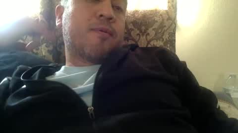 Snapshot of smoothstrik3r chatting on 03-10-25, 12:51 smoothstrik3r online show from 03-10-25, 12:51