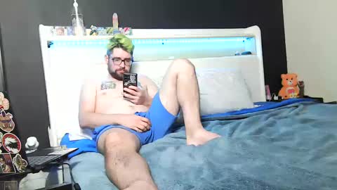 snackonzach online show from 12-10-24, 03:20