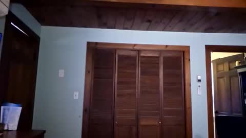 Snackyyyy online show from 05-18-26, 09:42