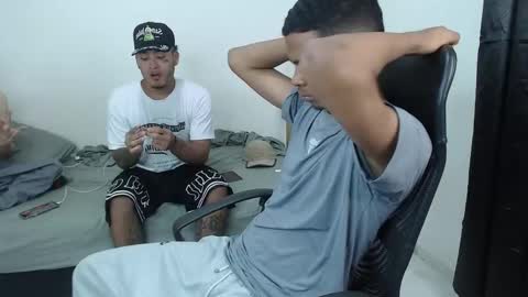 snak_master1 online show from 09-09-25, 05:56