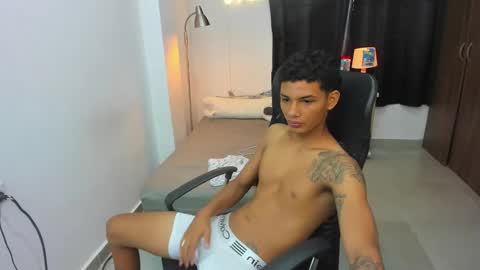 snak_master1 online show from 11-07-25, 04:18