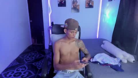 Snapshot of snak_master1 chatting on 04-27-26, 10:41 snak_master1 online show from 04-27-26, 10:41