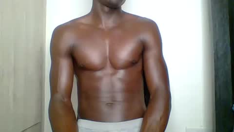 Snapshot of sneaky_link2 chatting on 10-20-25, 08:15 papi online show from 10-20-25, 08:15