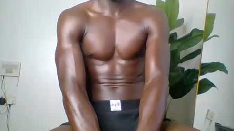 Snapshot of sneaky_link2 chatting on 10-29-25, 06:26 papi online show from 10-29-25, 06:26