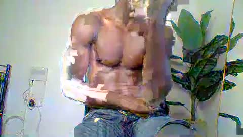 Snapshot of sneaky_link2 chatting on 11-06-25, 01:01 papi online show from 11-06-25, 01:01