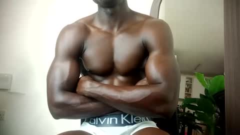 Snapshot of sneaky_link2 chatting on 04-14-26, 05:24 papi online show from 04-14-26, 05:24
