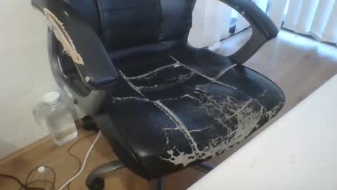 Snapshot of snghardy23 chatting on 10-23-25, 10:03 snghardy23 online show from 10-23-25, 10:03