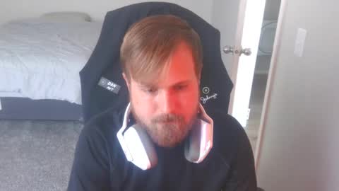 Snapshot of snipingmilfs chatting on 10-04-25, 03:43 snipingmilfs online show from 10-04-25, 03:43