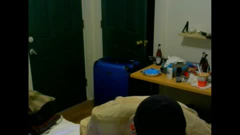 Snapshot of snizniz chatting on 12-31-24, 10:37 snizniz online show from 12-31-24, 10:37