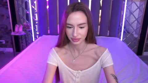 snow_whiteeex online show from 05-04-26, 05:36