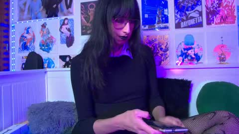 Snow and Bubble online show from 02-16-25, 10:21