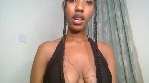 snowfox254 online show from 10-13-25, 07:03