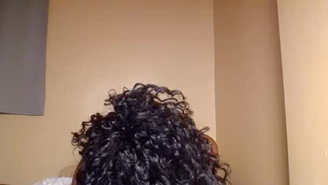 Snowie eyes online show from 03-01-26, 12:45