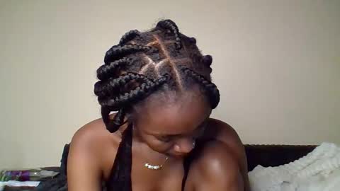 Snowie eyes online show from 03-21-26, 09:36