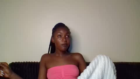 Snowie eyes online show from 03-30-26, 03:57