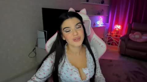 snowingwinter online show from 10-09-25, 07:34