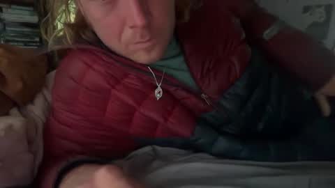 snowtrooper888 online show from 11-23-25, 08:08