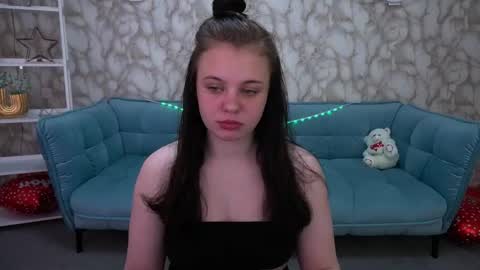 snowwhite_bella online show from 04-24-26, 07:27