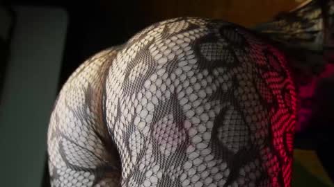 Snapshot of snsme chatting on 01-13-26, 06:35 S online show from 01-13-26, 06:35