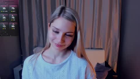 Alice - Birthday Girl online show from 02-09-25, 10:54