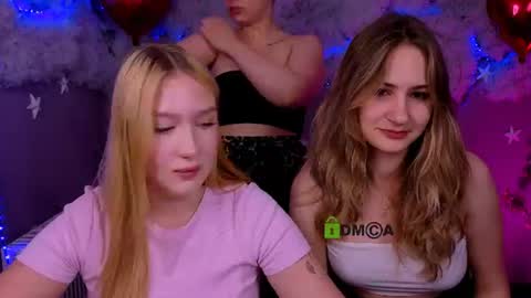 Snapshot of so_hot_rosalie chatting on 06-25-26, 07:29 so_hot_rosalie online show from 06-25-26, 07:29