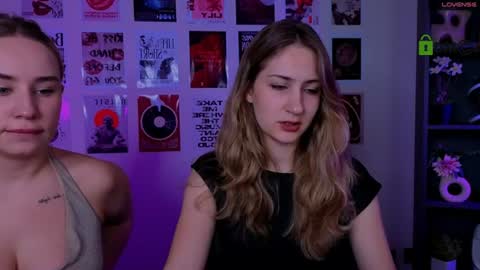Snapshot of so_hot_rosalie chatting on 07-10-26, 07:16 so_hot_rosalie online show from 07-10-26, 07:16