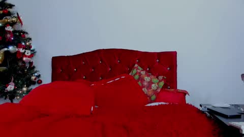 Snapshot of sobigcurvy44 chatting on 01-02-25, 09:50 leidy online show from 01-02-25, 09:50