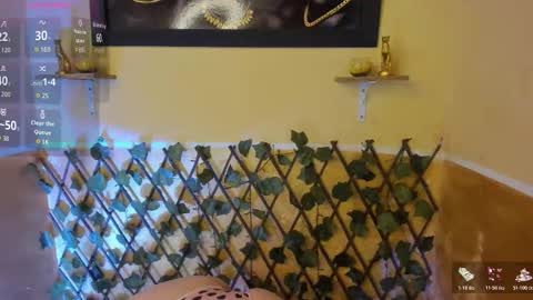 leidy online show from 11-30-25, 01:42