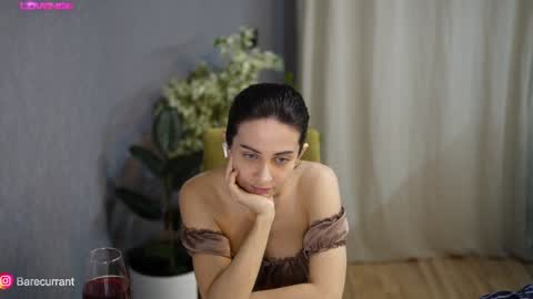 Snapshot of sochnogirls chatting on 12-24-24, 09:55 Yesenia online show from 12-24-24, 09:55
