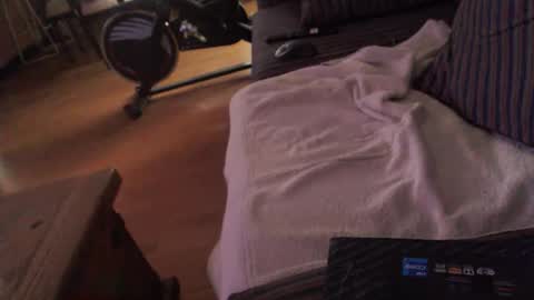 Snapshot of sofar06 chatting on 02-10-26, 06:17 sofar06 online show from 02-10-26, 06:17