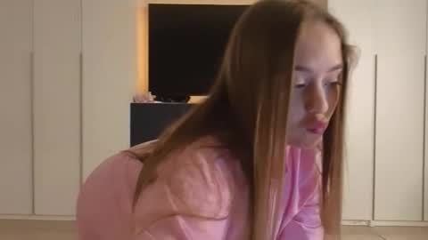 Sophy online show from 03-05-26, 06:37