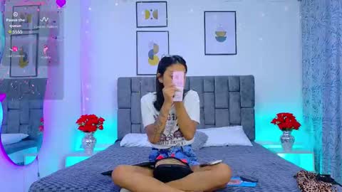 SOFFI AND CHISTOPHER online show from 05-10-26, 12:21