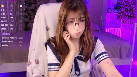 Snapshot of soffitoffi chatting on 09-26-25, 09:02 Soffie online show from 09-26-25, 09:02