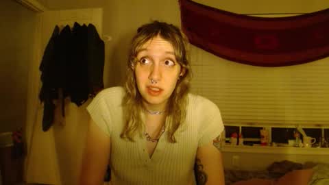 Lilytea online show from 10-30-25, 05:20