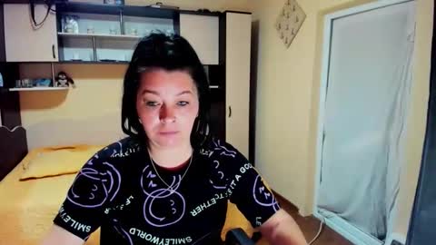 Soffy online show from 05-11-26, 04:51