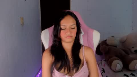 Snapshot of sofi1608 chatting on 02-25-25, 04:42 sofia online show from 02-25-25, 04:42