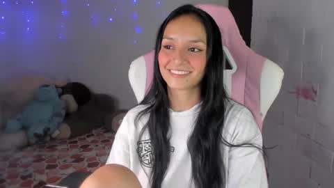 Snapshot of sofi1608 chatting on 10-08-25, 05:05 sofia online show from 10-08-25, 05:05