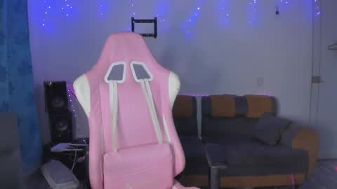 Snapshot of sofi1608 chatting on 02-23-26, 06:22 sofia online show from 02-23-26, 06:22