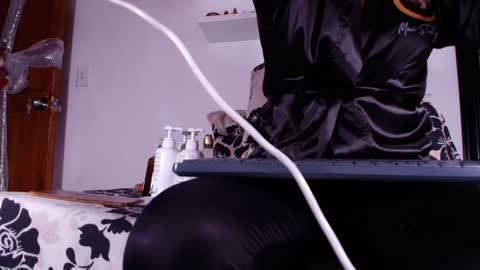 Snapshot of sofi_decker chatting on 12-30-24, 03:03 Sofia online show from 12-30-24, 03:03